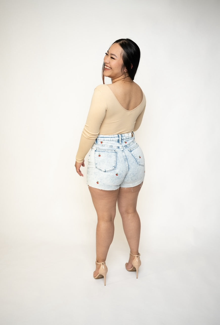 Cherry Embroidery Shorts
